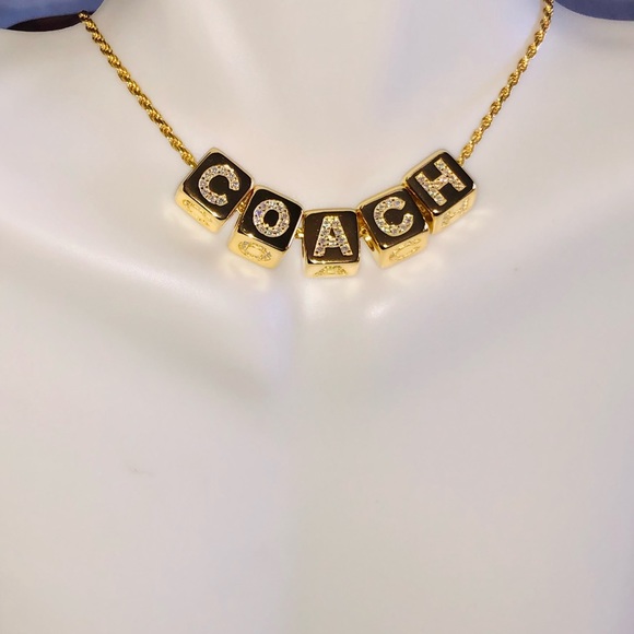 VVS gra certified diamond moisannitte pendant for a Coach, passes diamond tester - Picture 3 of 8